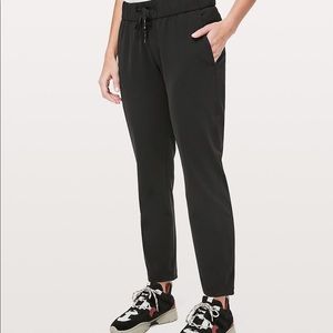 Women’s Lululemon ‘Jet Crop’ pant